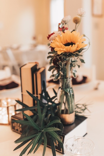 sunflowers vintage books